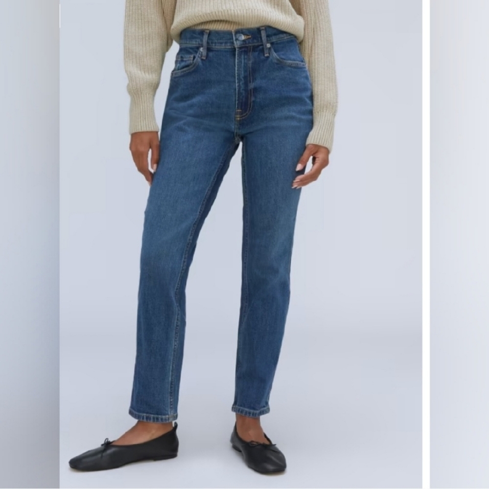Everlane - The Cheeky Hourglass Jeans Crop